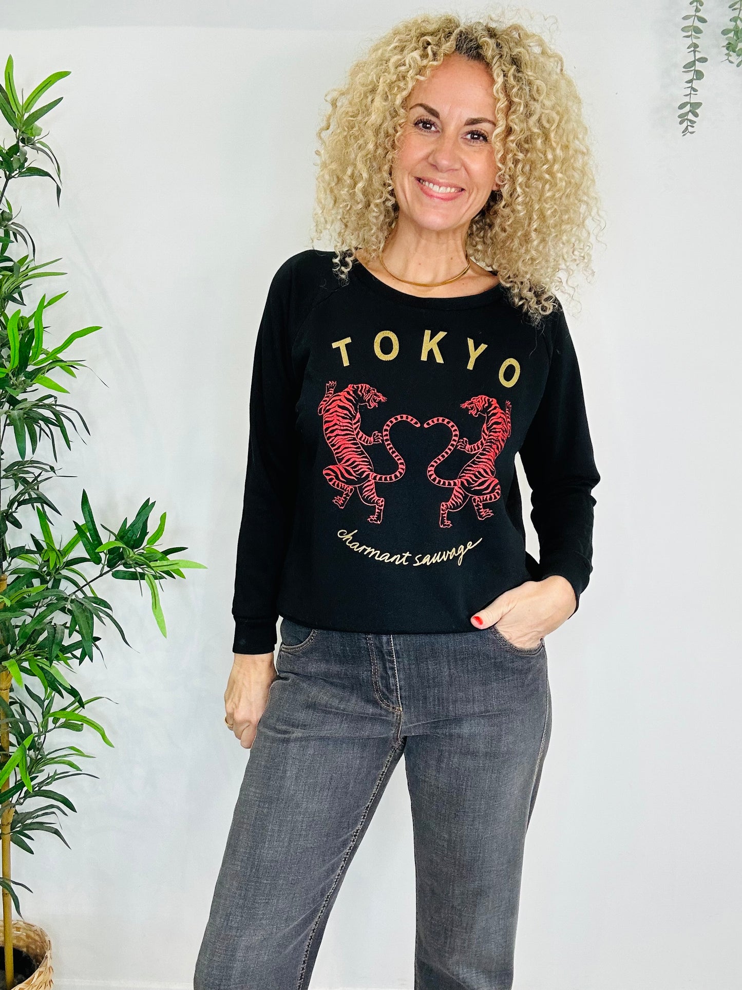 Tokyo Sweatshirt - Size S