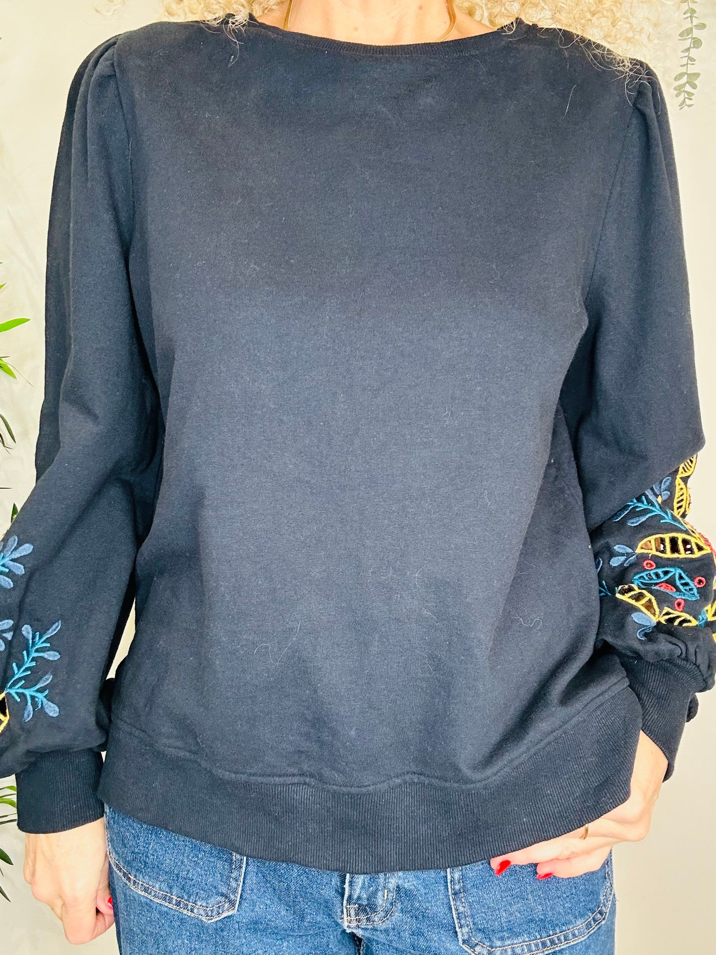 Broderie Sweatshirt - Size 4