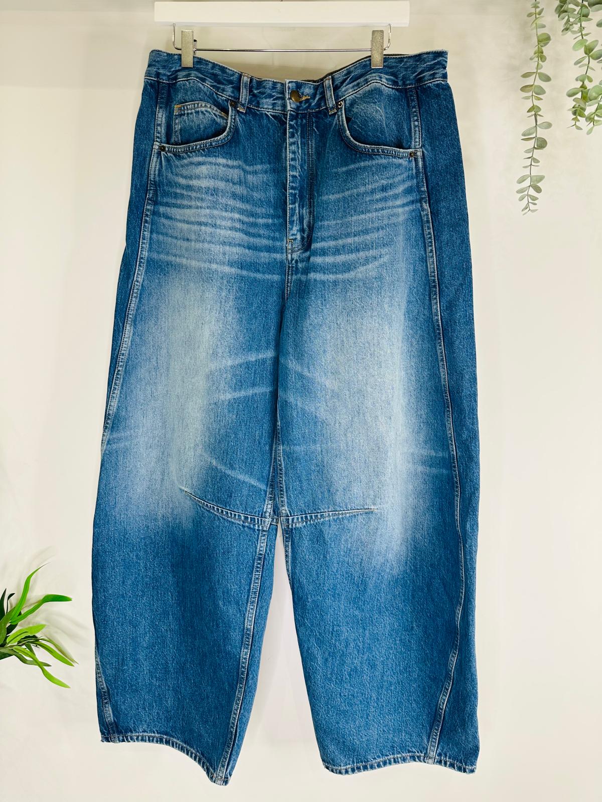 Engineered Barrel Jeans - Size 32