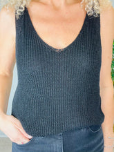 Load image into Gallery viewer, Knitted Vest Top - Size L
