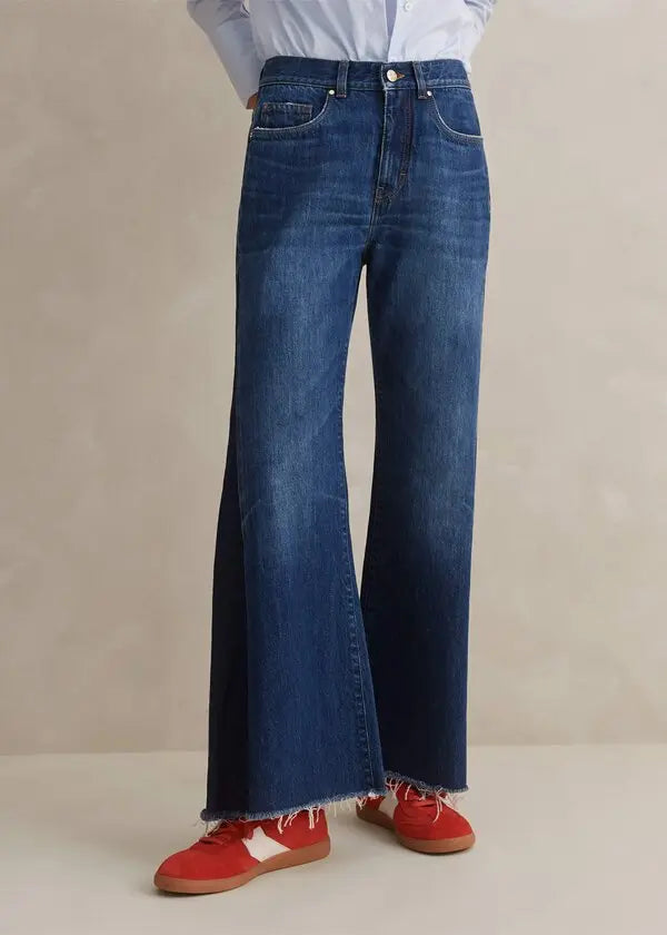 Split Seam Flare Jeans - Size 31