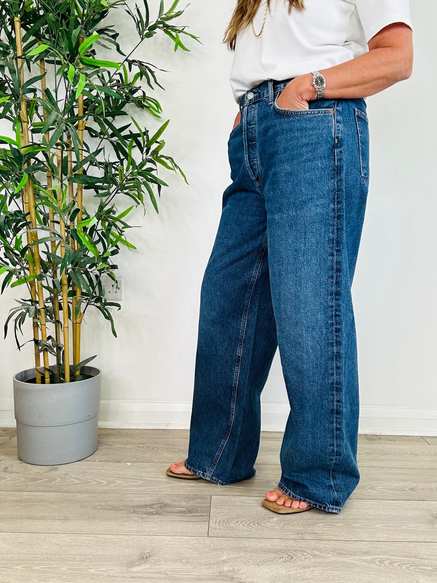 Low Slung Baggy Jeans - Size 29