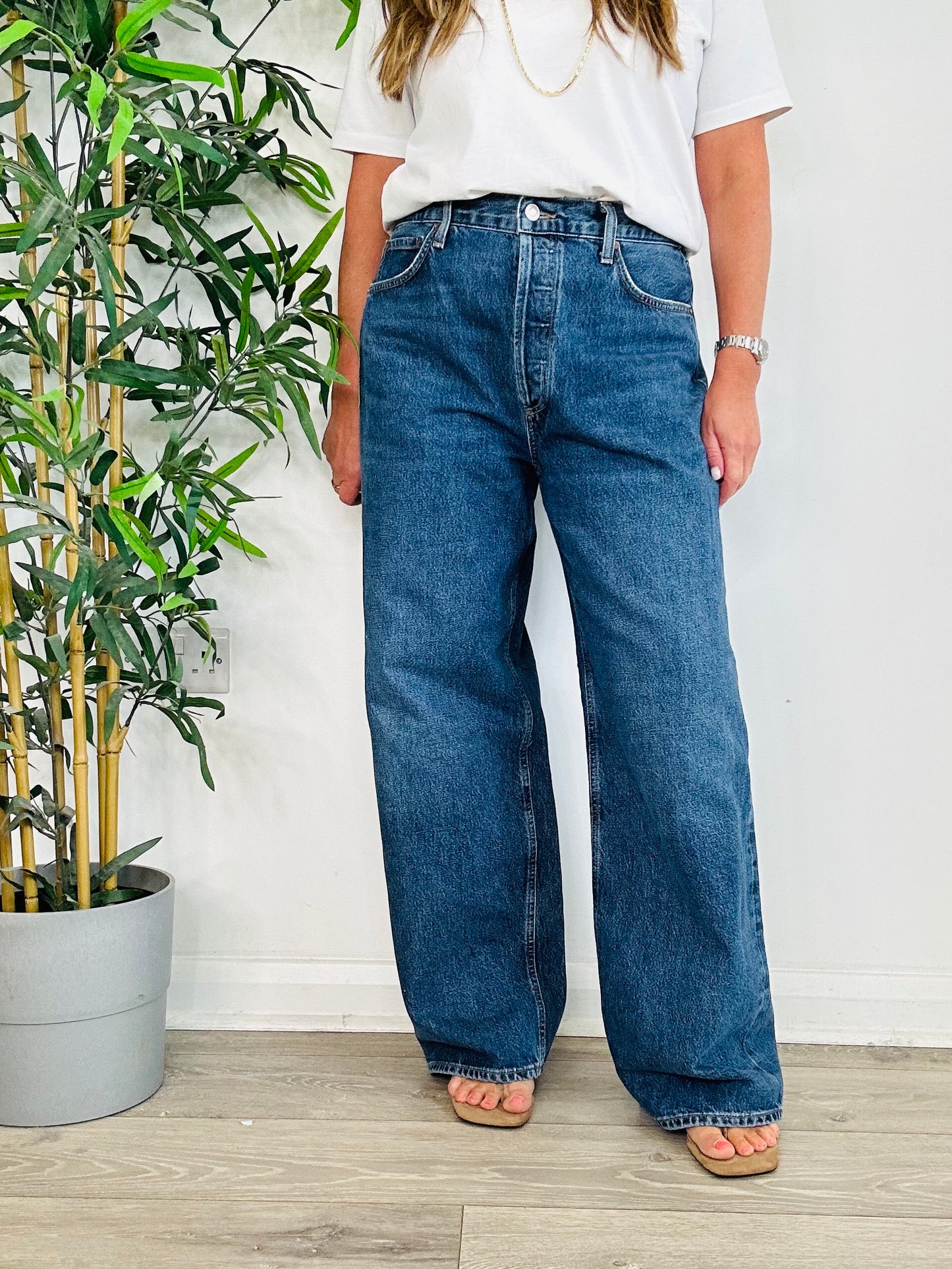 Low Slung Baggy Jeans - Size 29