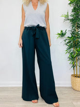 Load image into Gallery viewer, Wide Leg Trousers - Size 16
