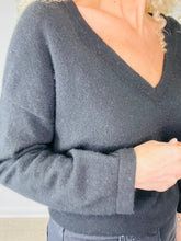 Load image into Gallery viewer, Cashmere Jumper - Size 3
