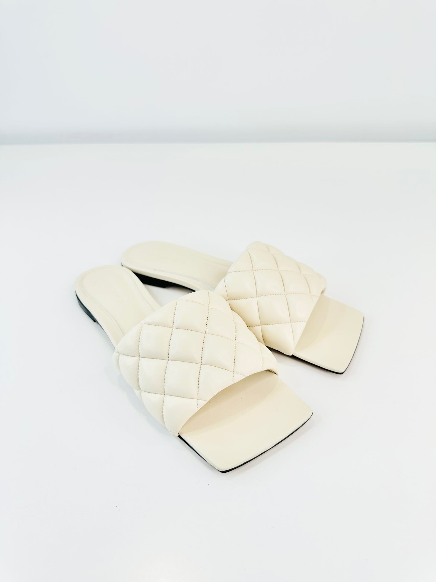 Quilted Leather Slides - Size 38.5