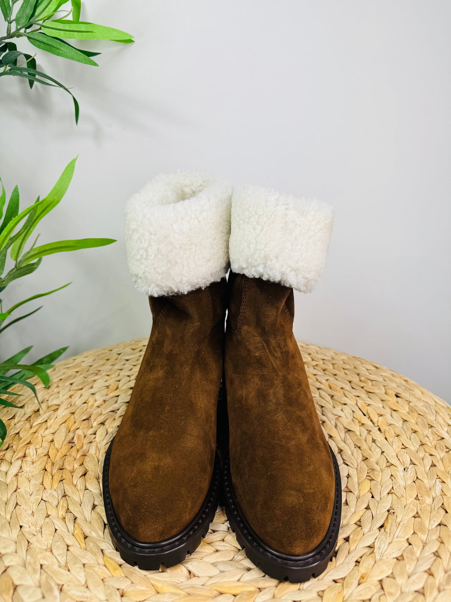 Sally Shearling Boots - Size 40