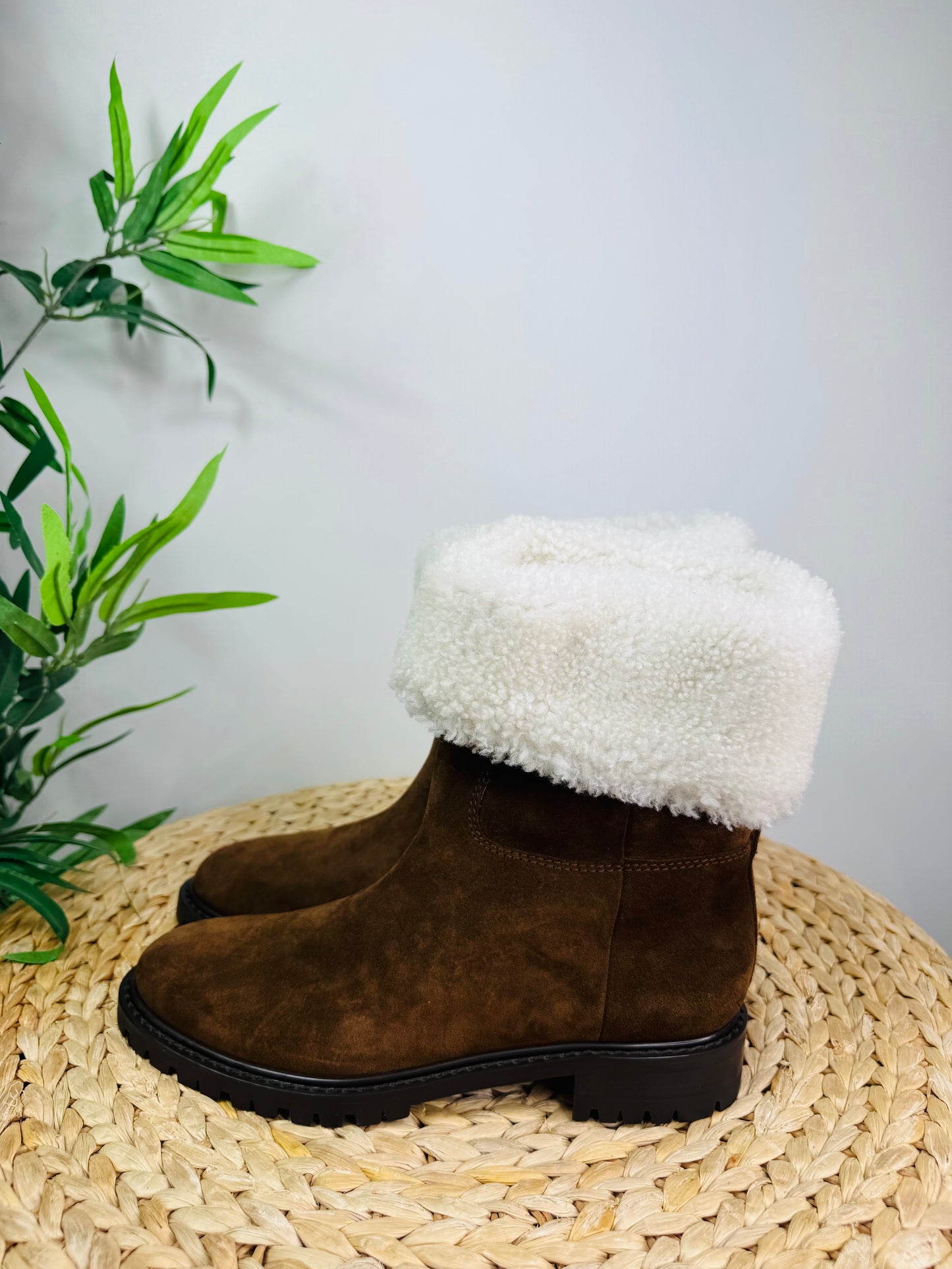 Sally Shearling Boots - Size 40