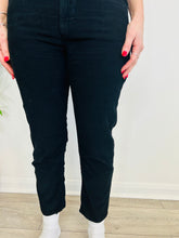 Load image into Gallery viewer, Cord Neav Trousers - Size 40
