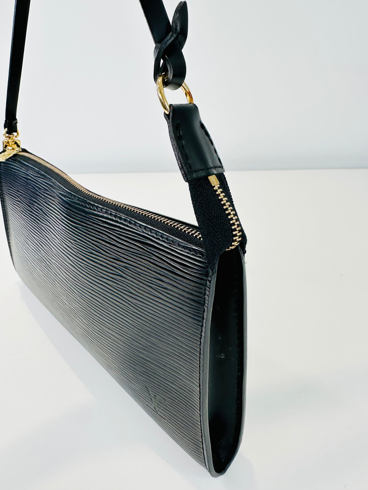 Epi Leather Pochette