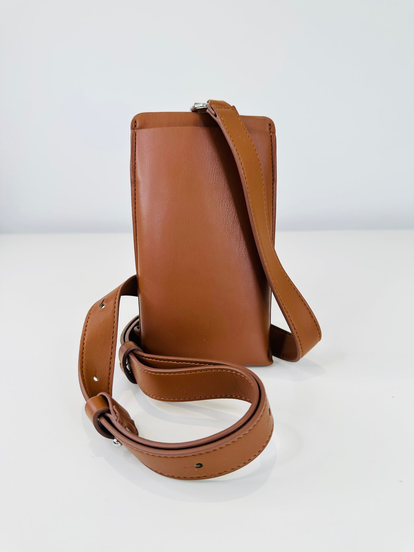 Willow Leather Phone Pouch