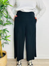 Load image into Gallery viewer, Wide Leg Culottes - Size 12
