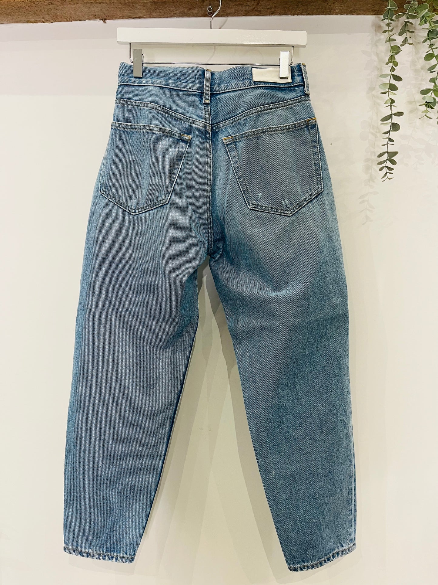 Balloon Leg Jeans - Size 26