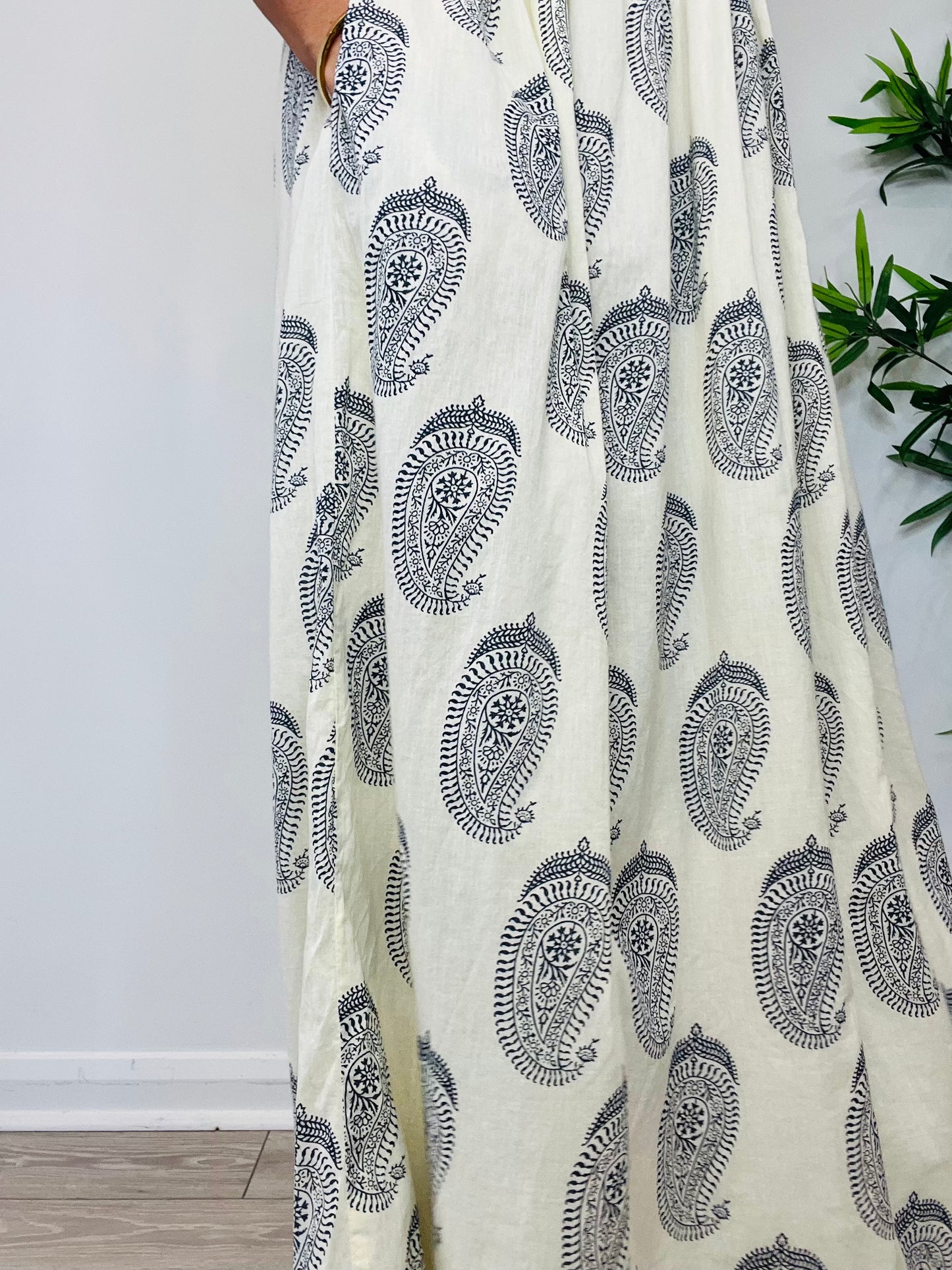 Kalinda Paisley Print Dress - Size M