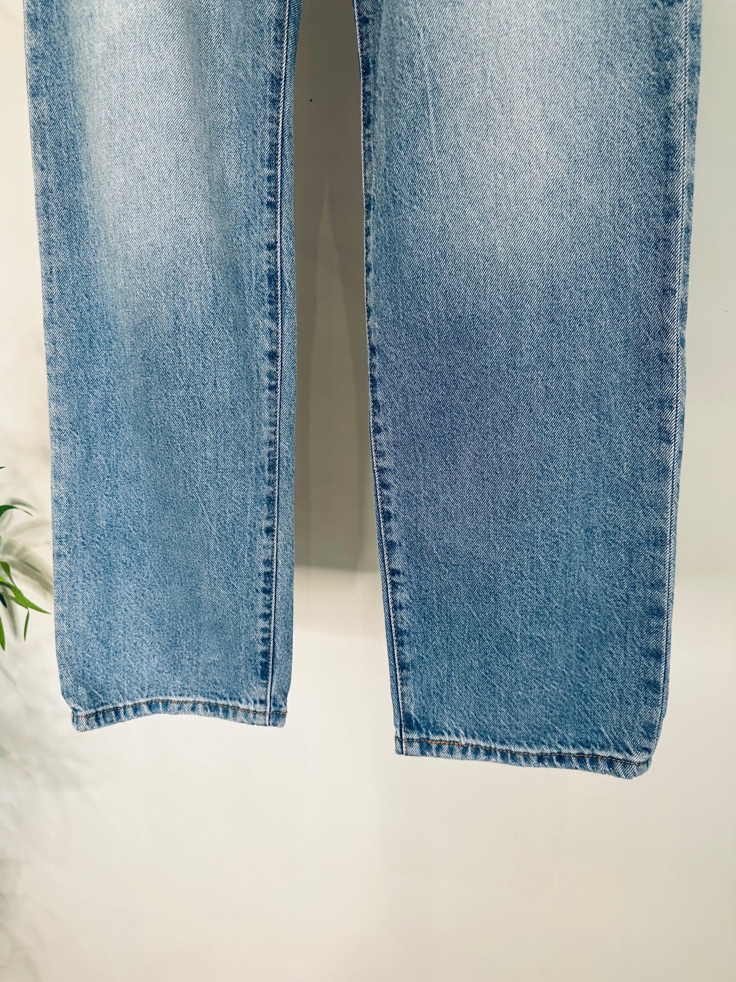 501 Jeans - Size 24