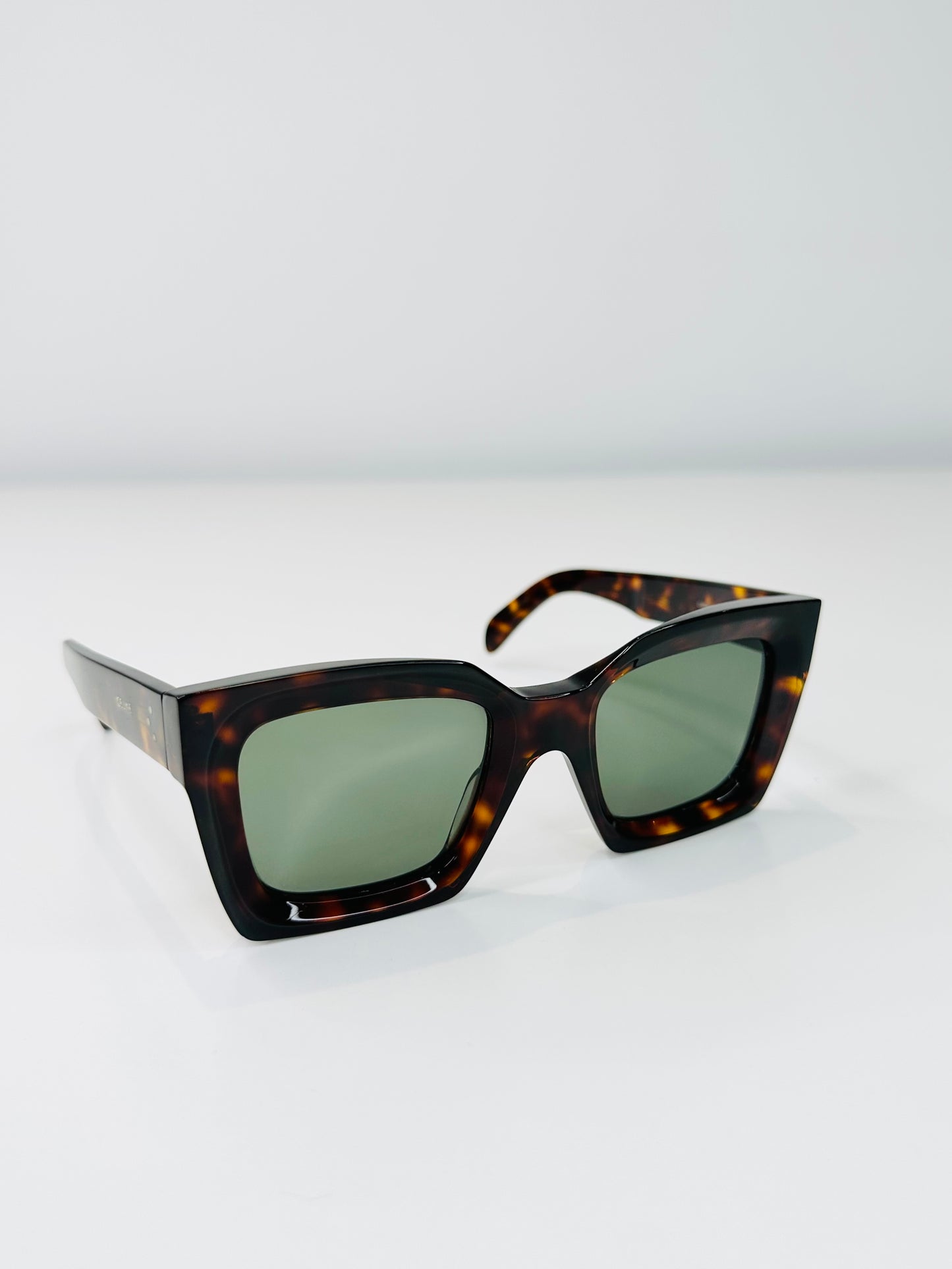 Oversized Tortoiseshell Sunglasses