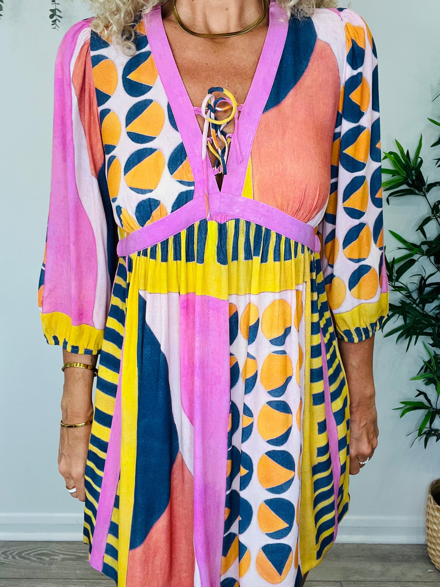 Patterned Short Dress - Size 1