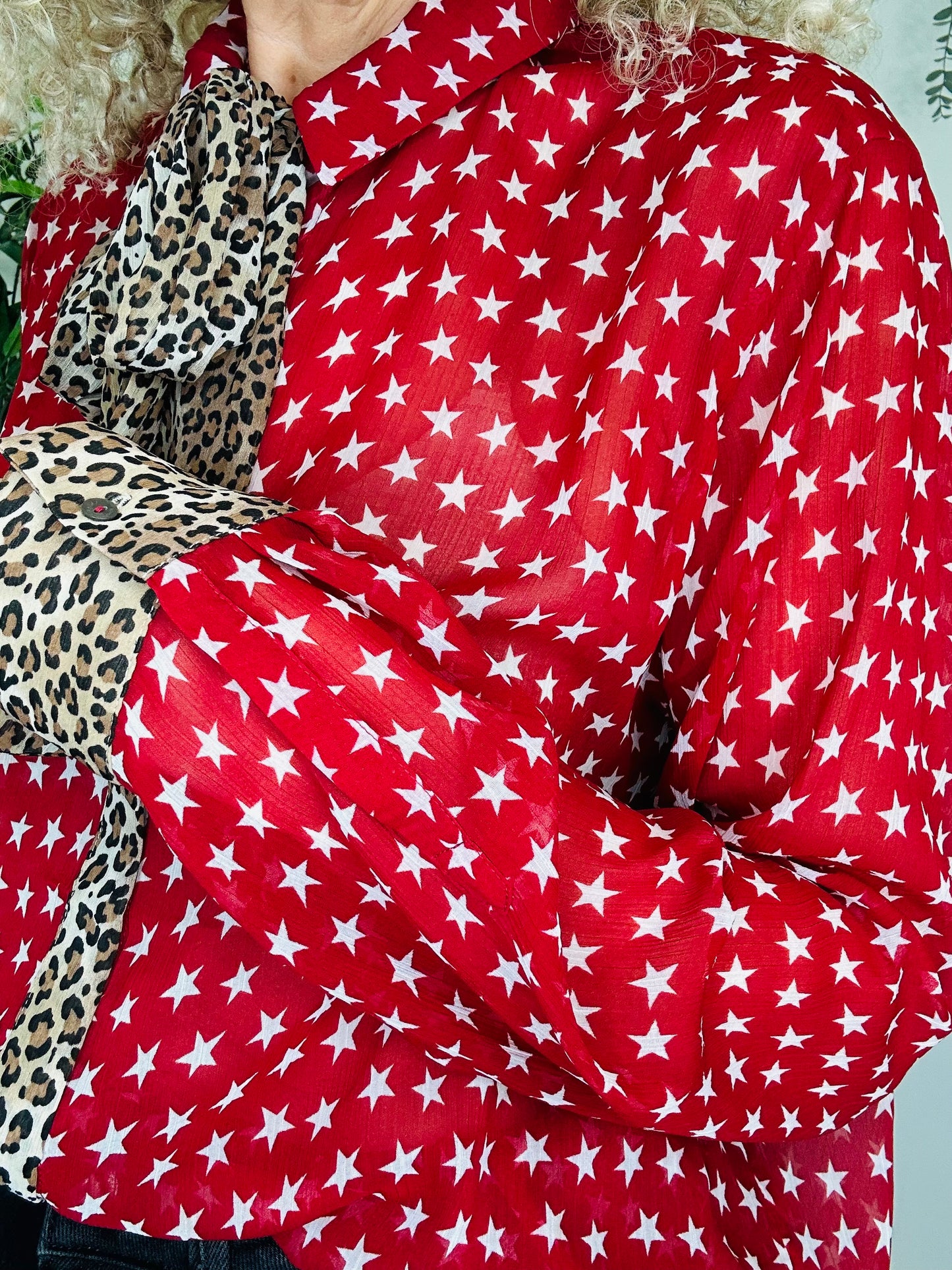 Star Print Shirt - Size XL