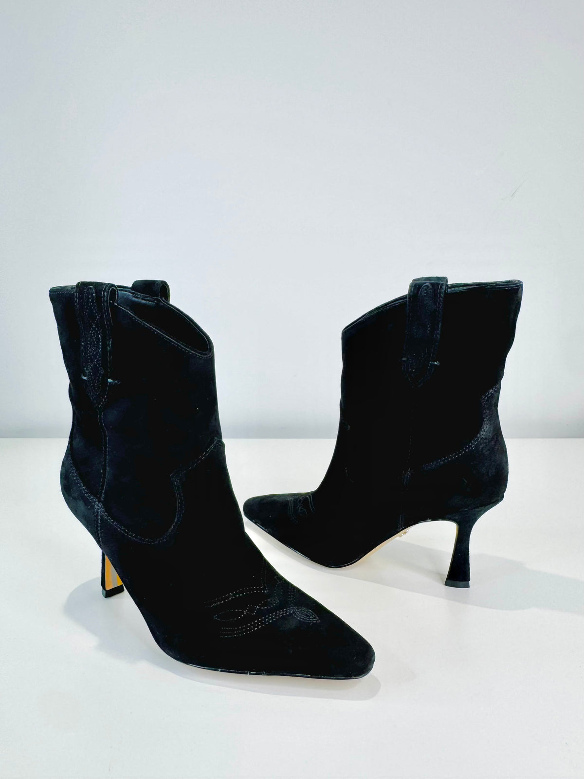 Moe Suede Boots - Size 36