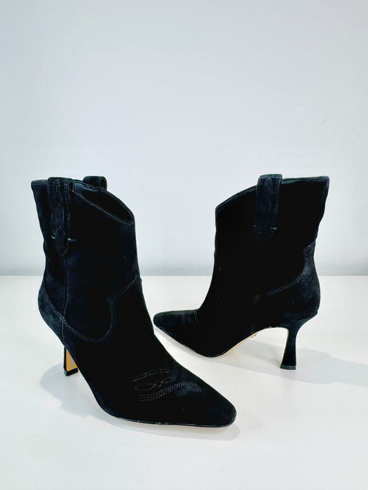 Moe Suede Boots - Size 36
