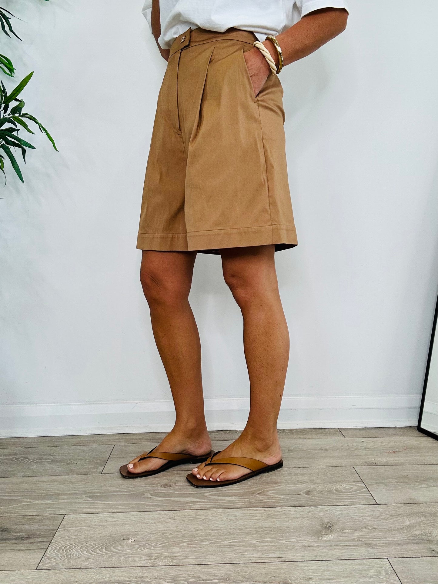 Sultano Pleated Shorts - Size 10