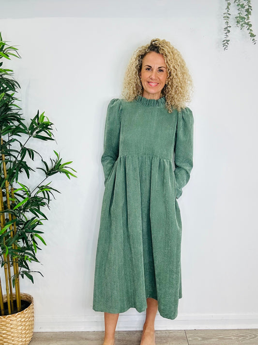 Corduroy Rosa Dress - Size 10