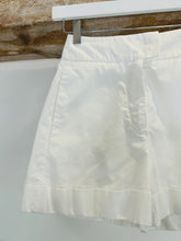 Load image into Gallery viewer, Cotton Shorts - Size 4
