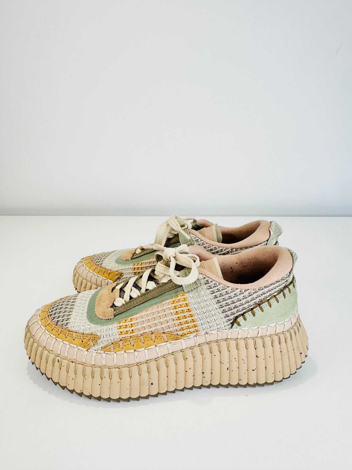 Nama Runner Trainers - Size 37