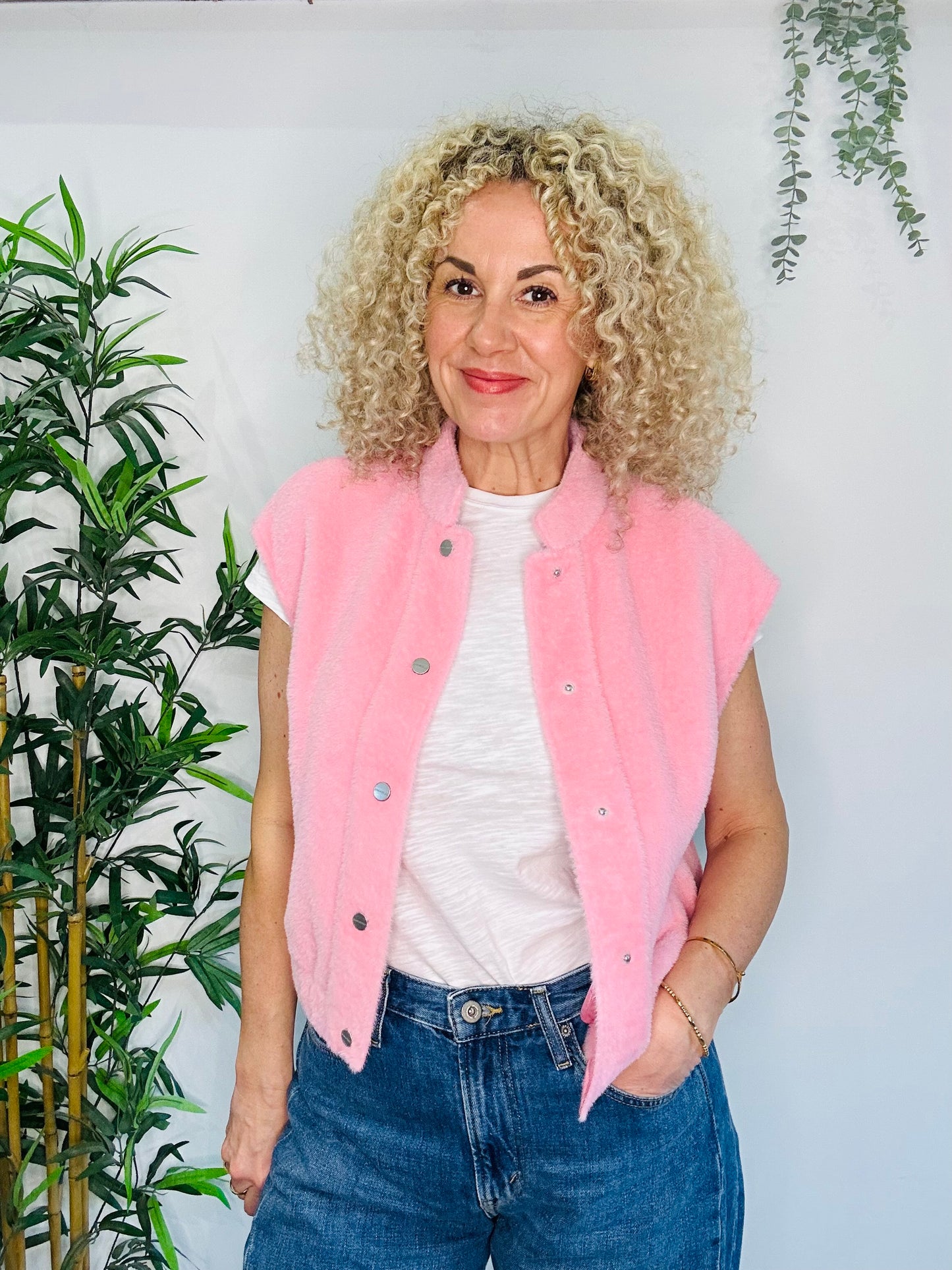Fluffy Gilet - Size 36
