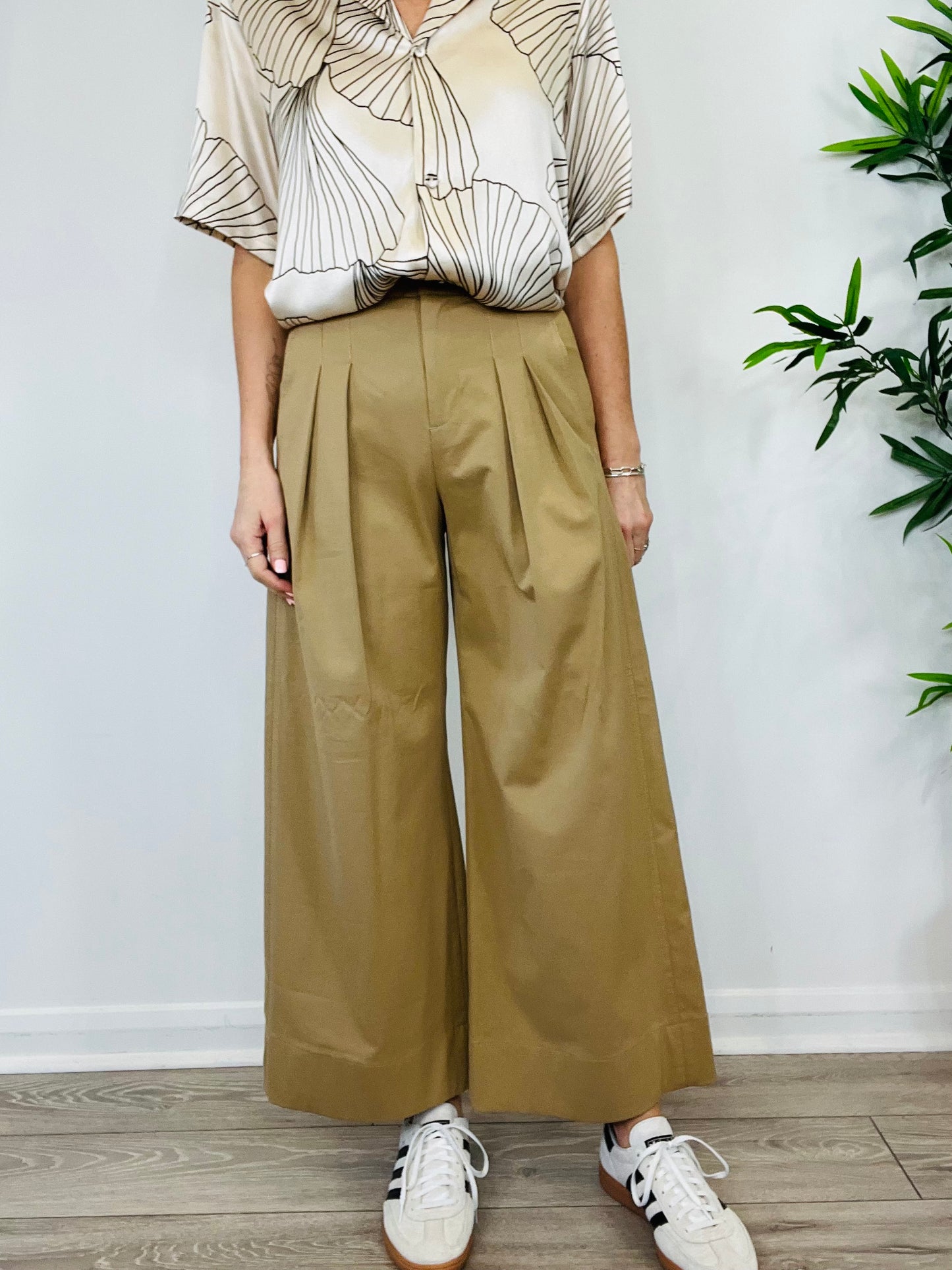 Wide Leg Trousers - Size 6