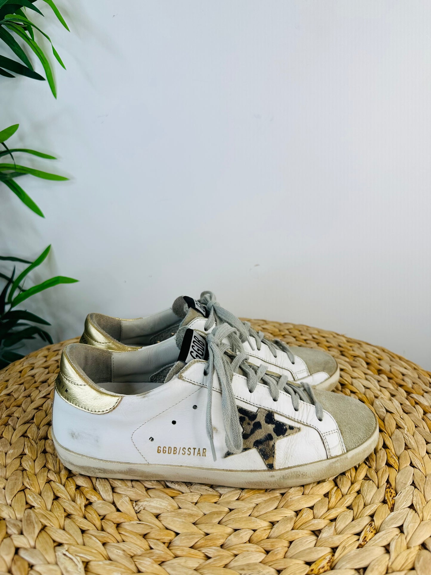 Superstar Trainers - Size 40