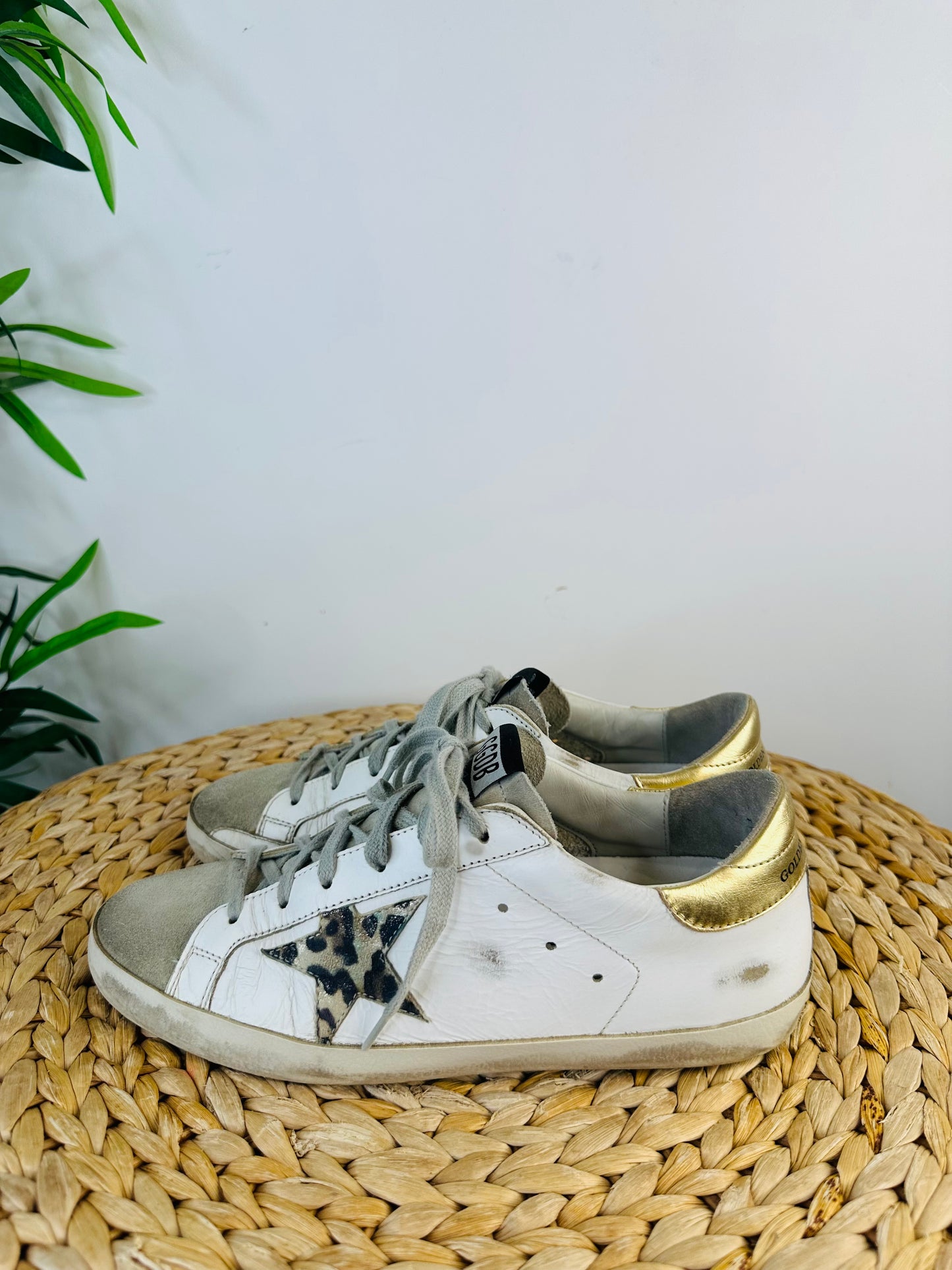 Superstar Trainers - Size 40