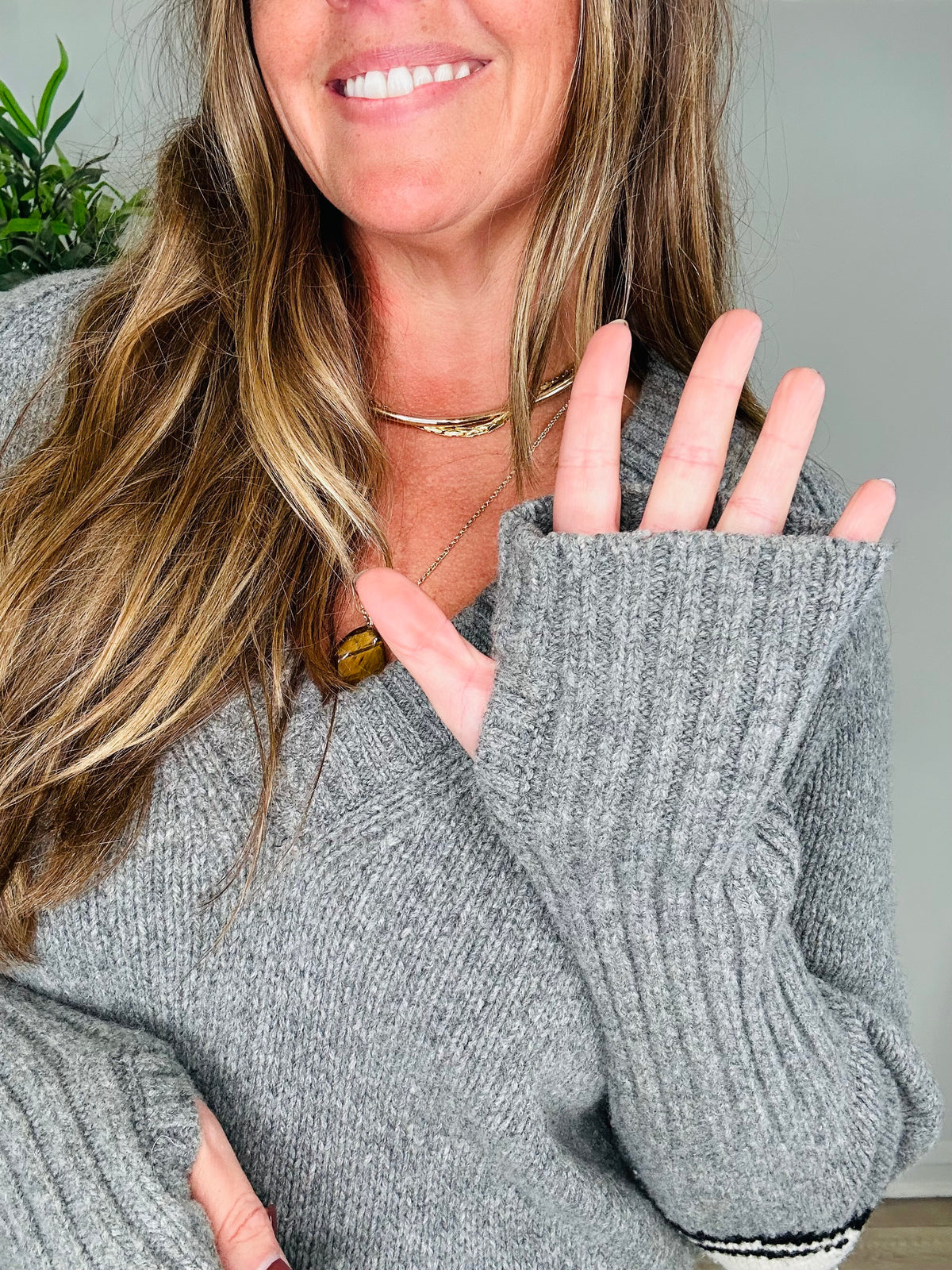 V-Neck Merino Wool Jumper - Size M