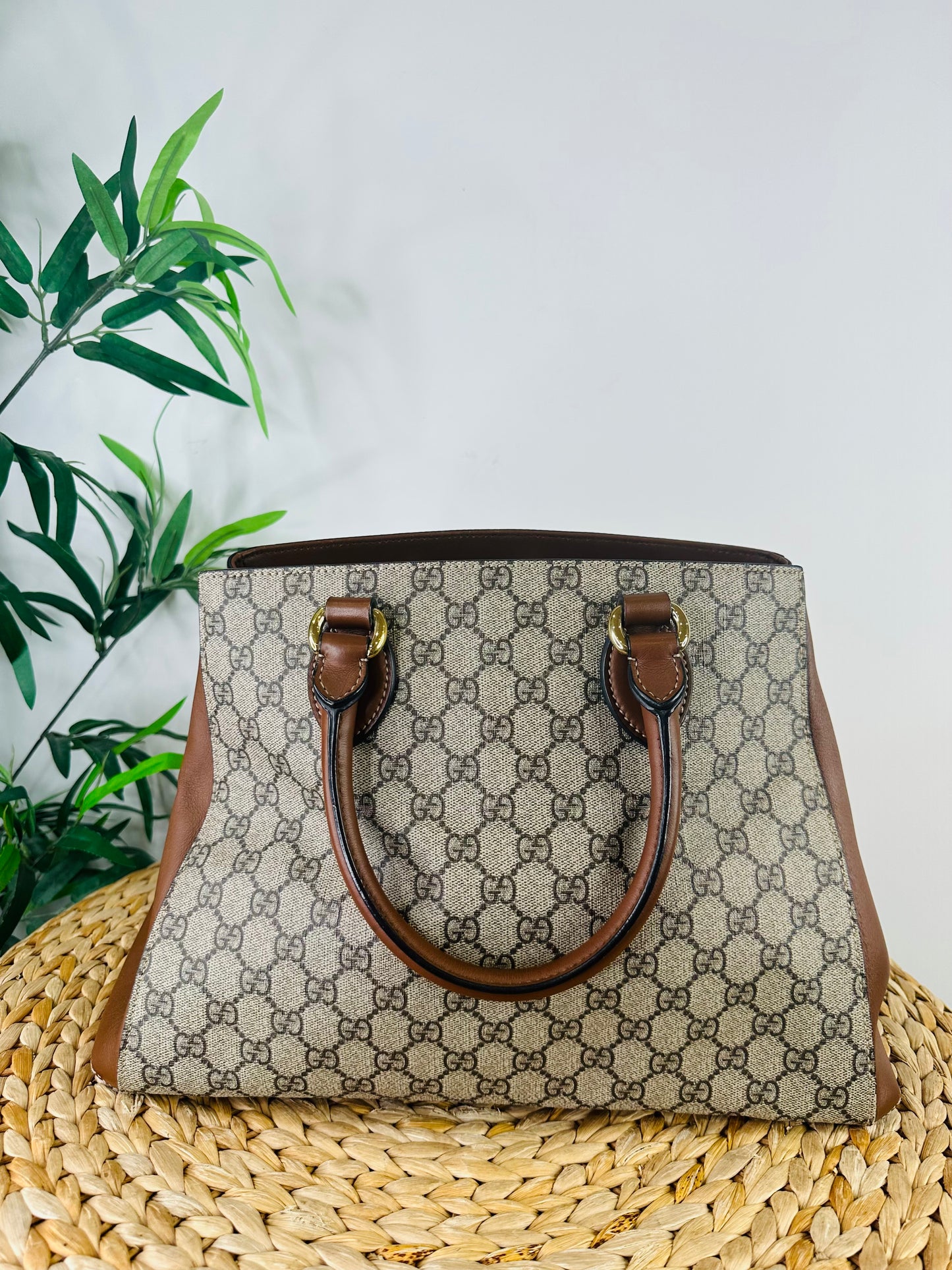 Embroidered Bee Tote