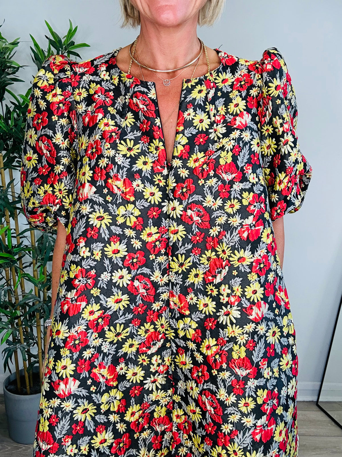 Floral Jacquard Short Dress - Size 44