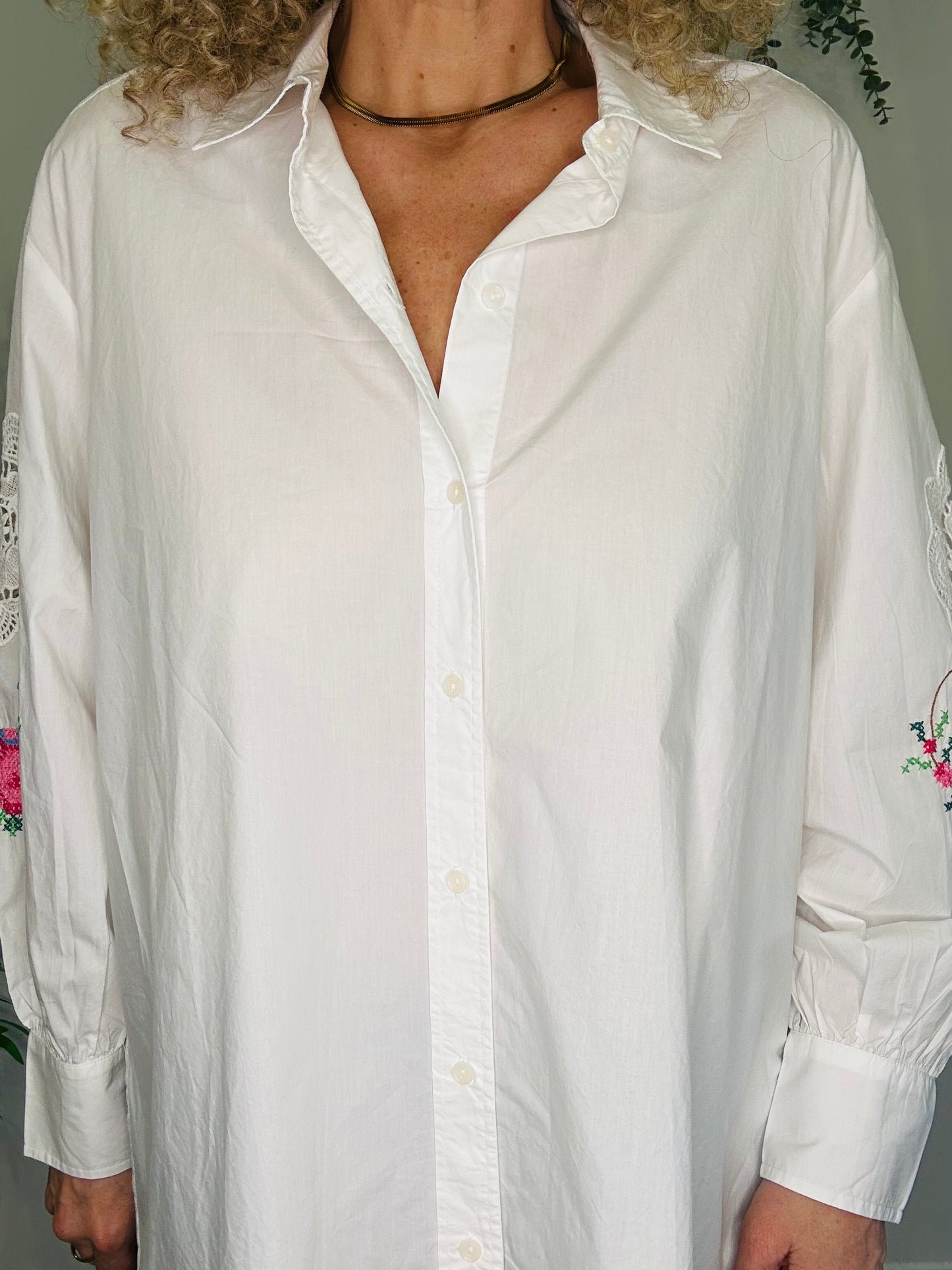 Embroidered Cotton Shirt - Size 40