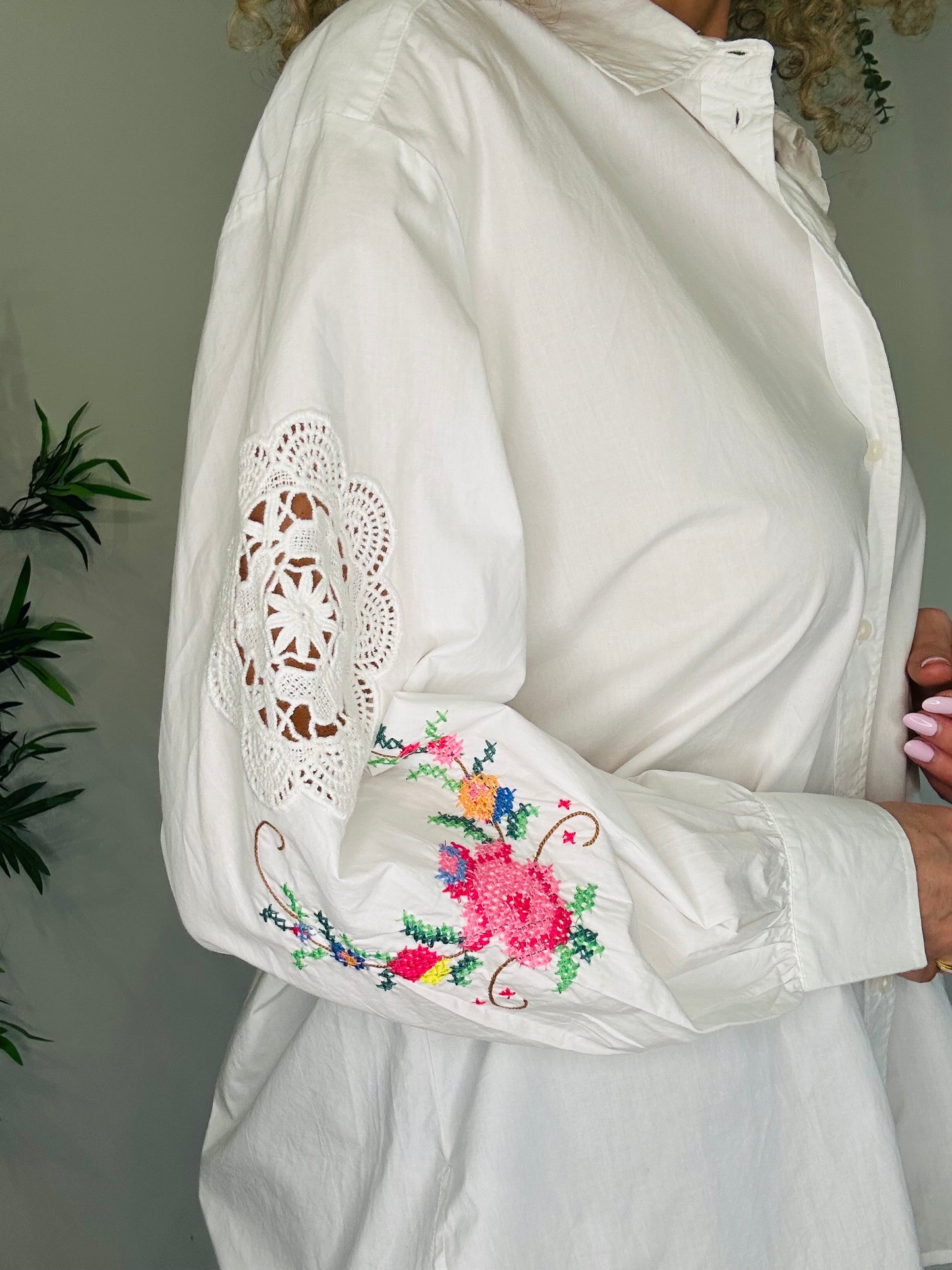 Embroidered Cotton Shirt - Size 40