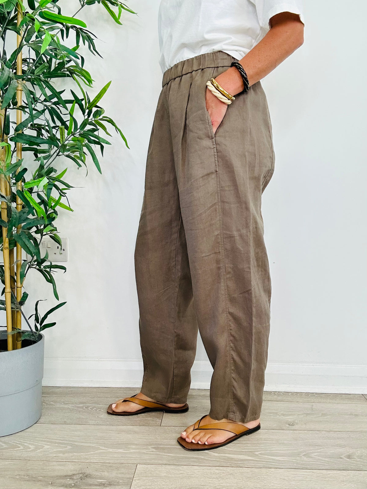 Linen Barrel Leg Trousers - Size S