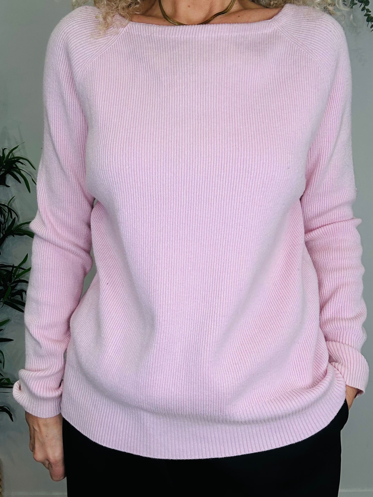 Ribbed Open Back Jumper - Size 3