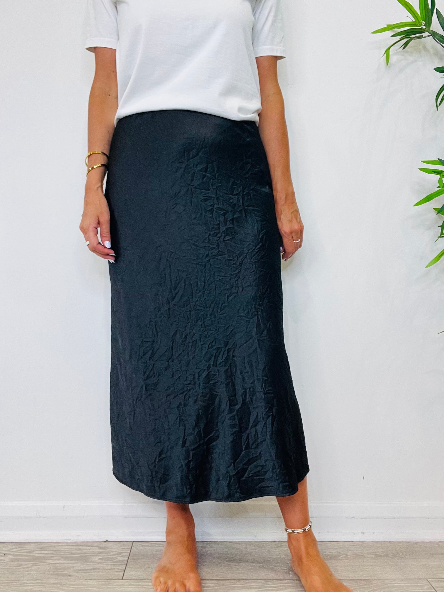 Crinkle Satin Skirt - Size 40