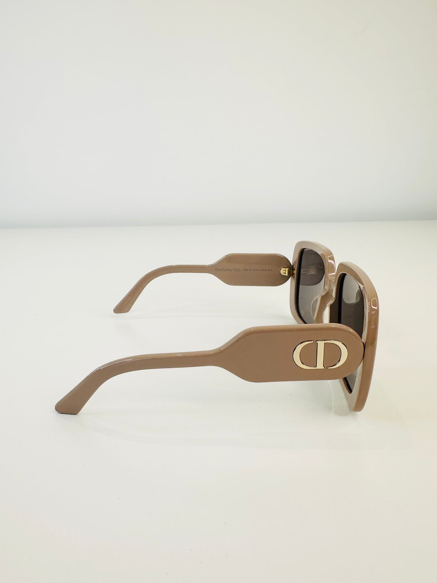Oversized Bobby Sunglasses