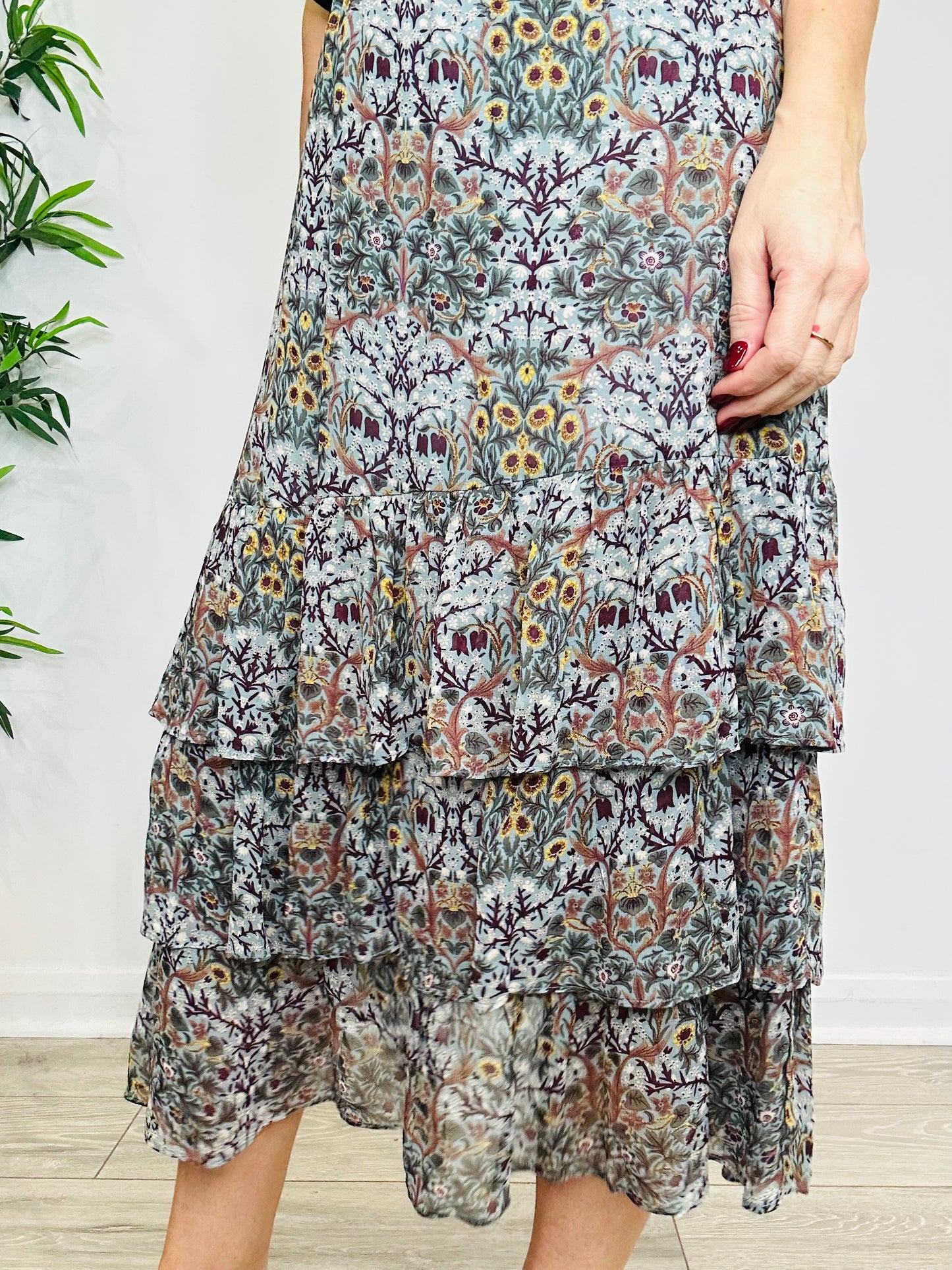 Floral Midi Skirt - Size 2