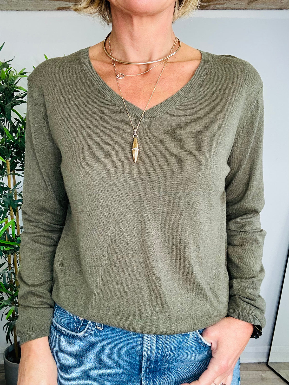 V-Neck Jumper - Size S