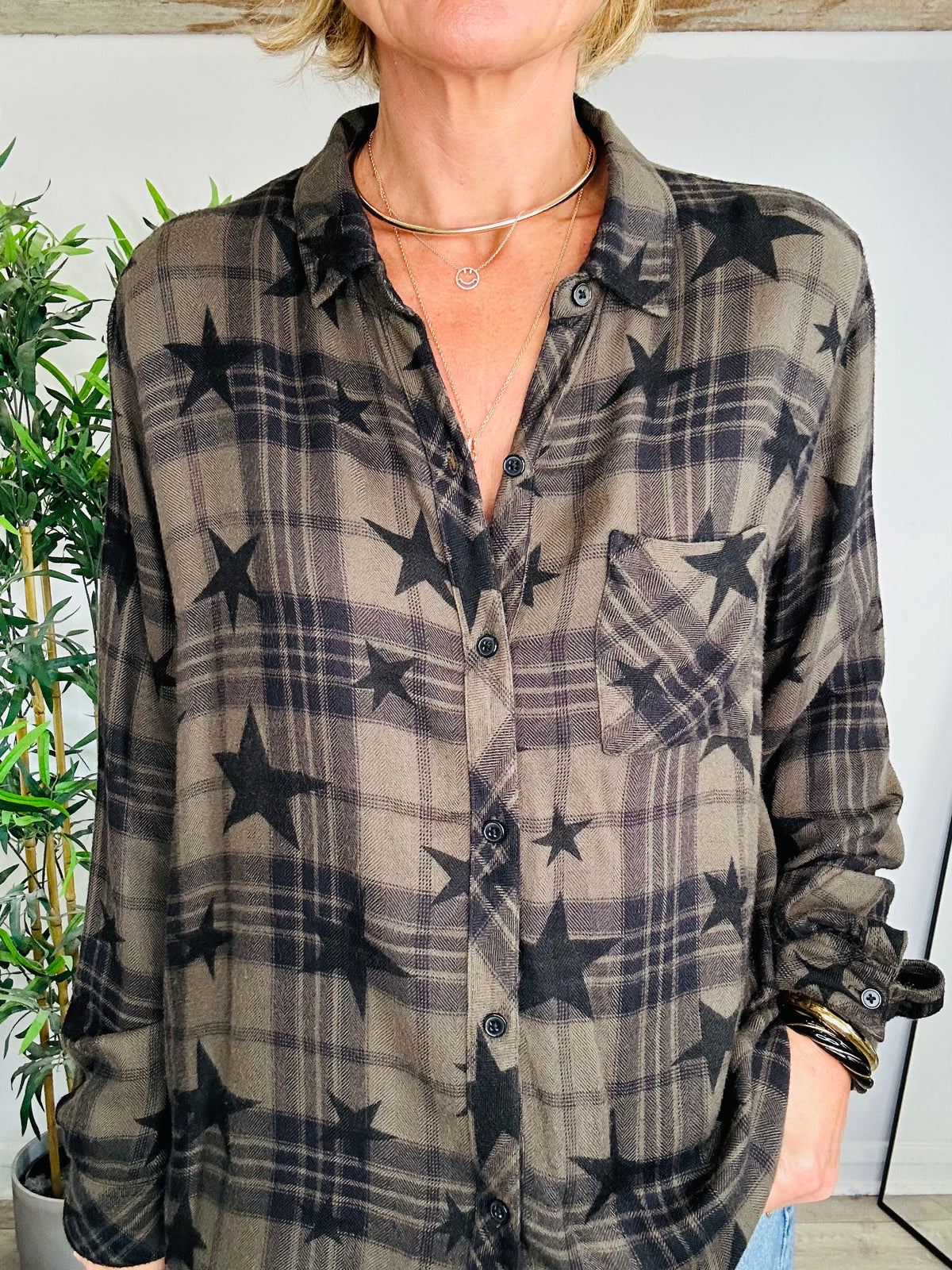 Check Star Shirt - Size M