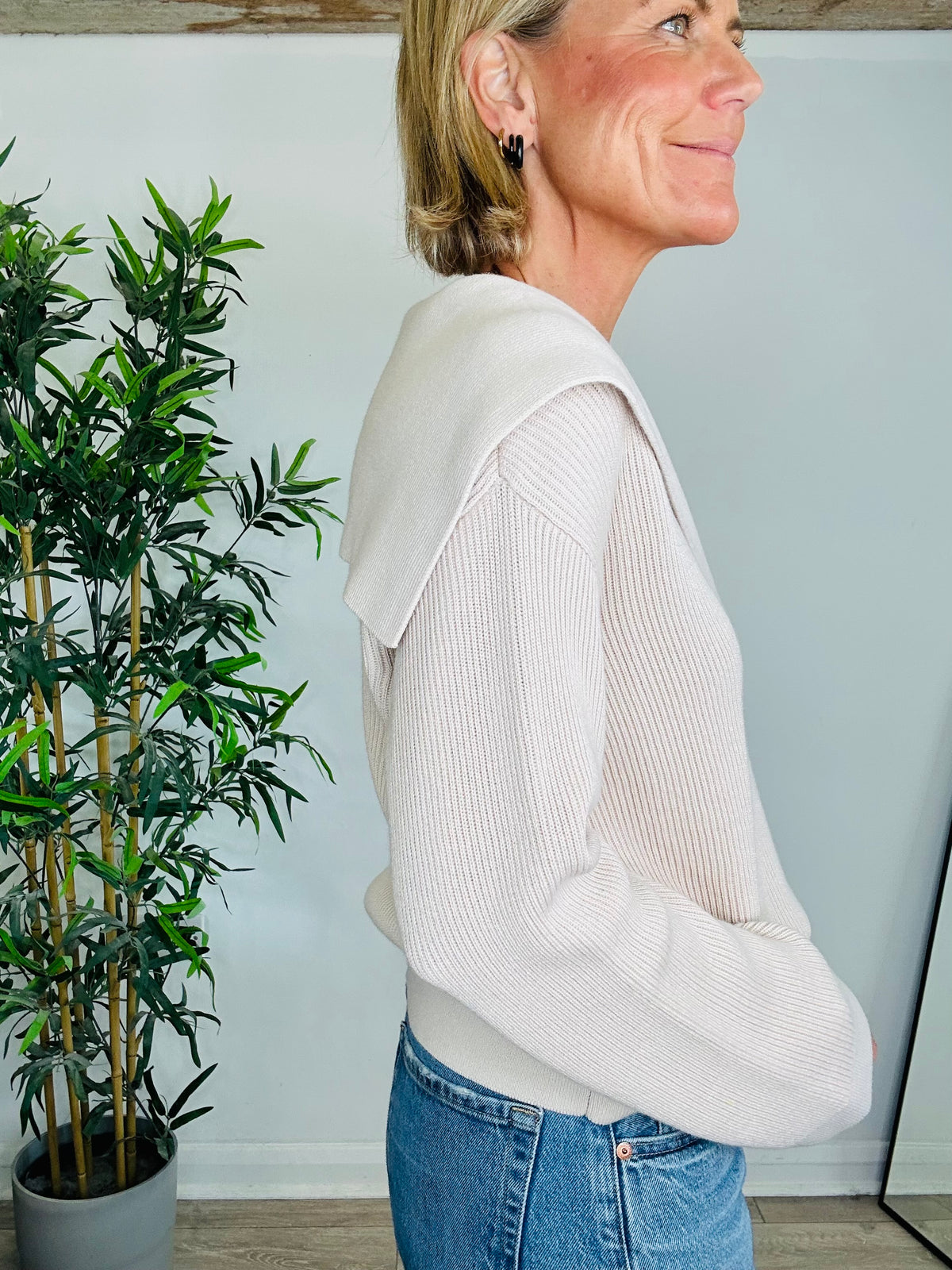 Ribbed Jumper - Size L
