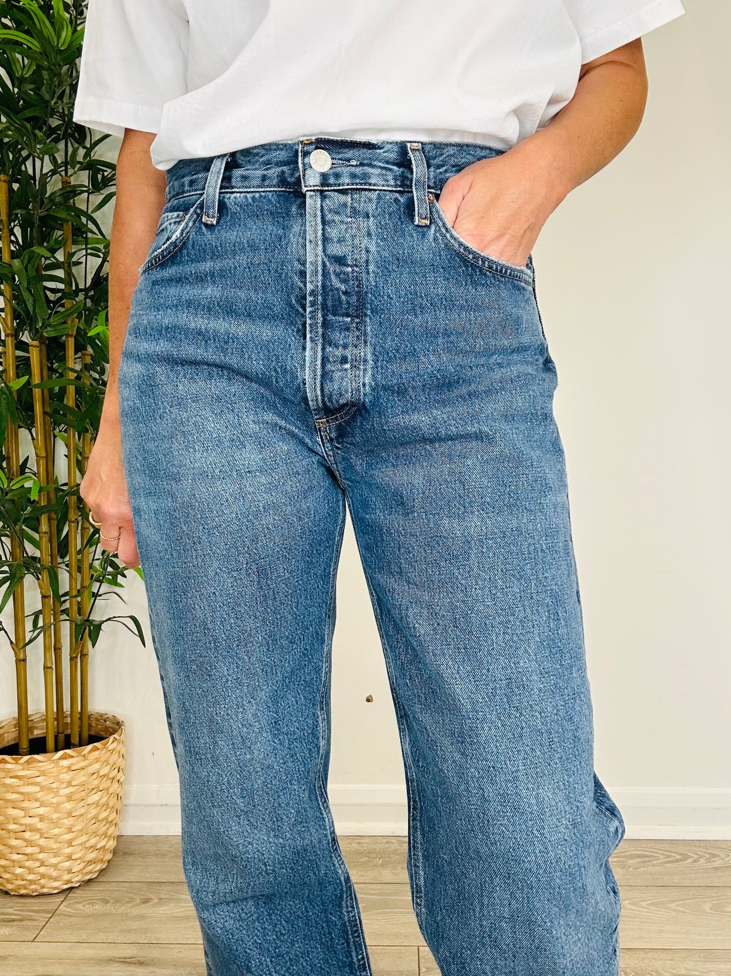 90s Pinch Waist Jeans - Size 29