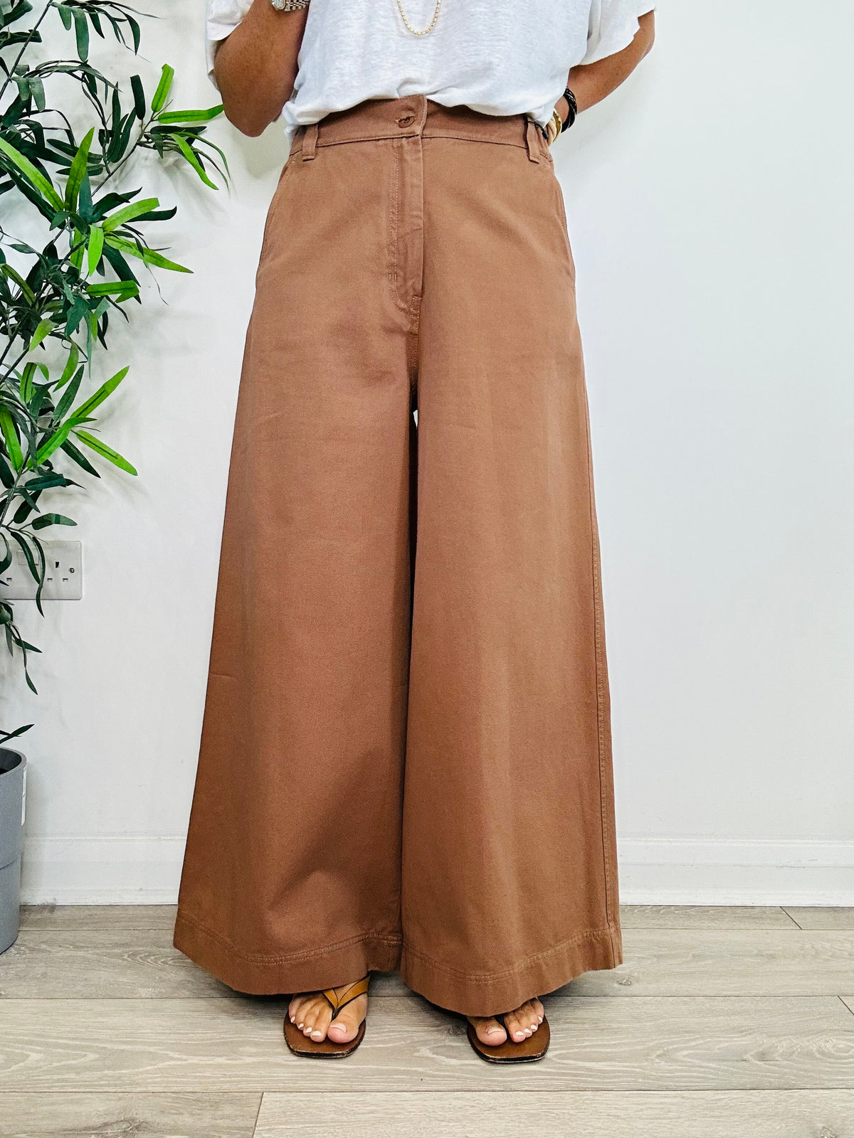 Cropped Wide Leg Trousers - Size 10
