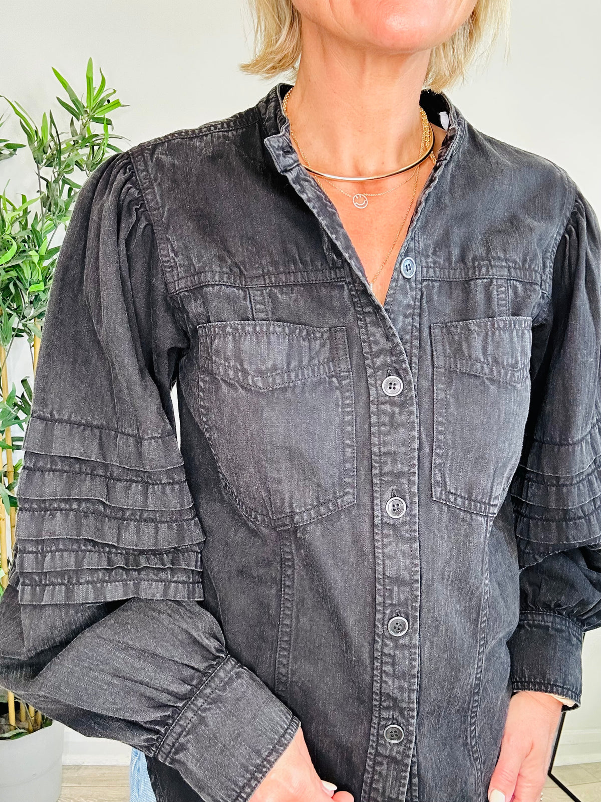 Mileda Shirt - Size 36