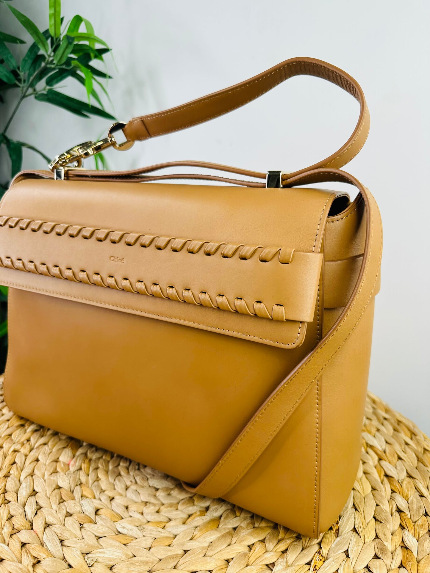 Nacha Leather Crossbody Bag