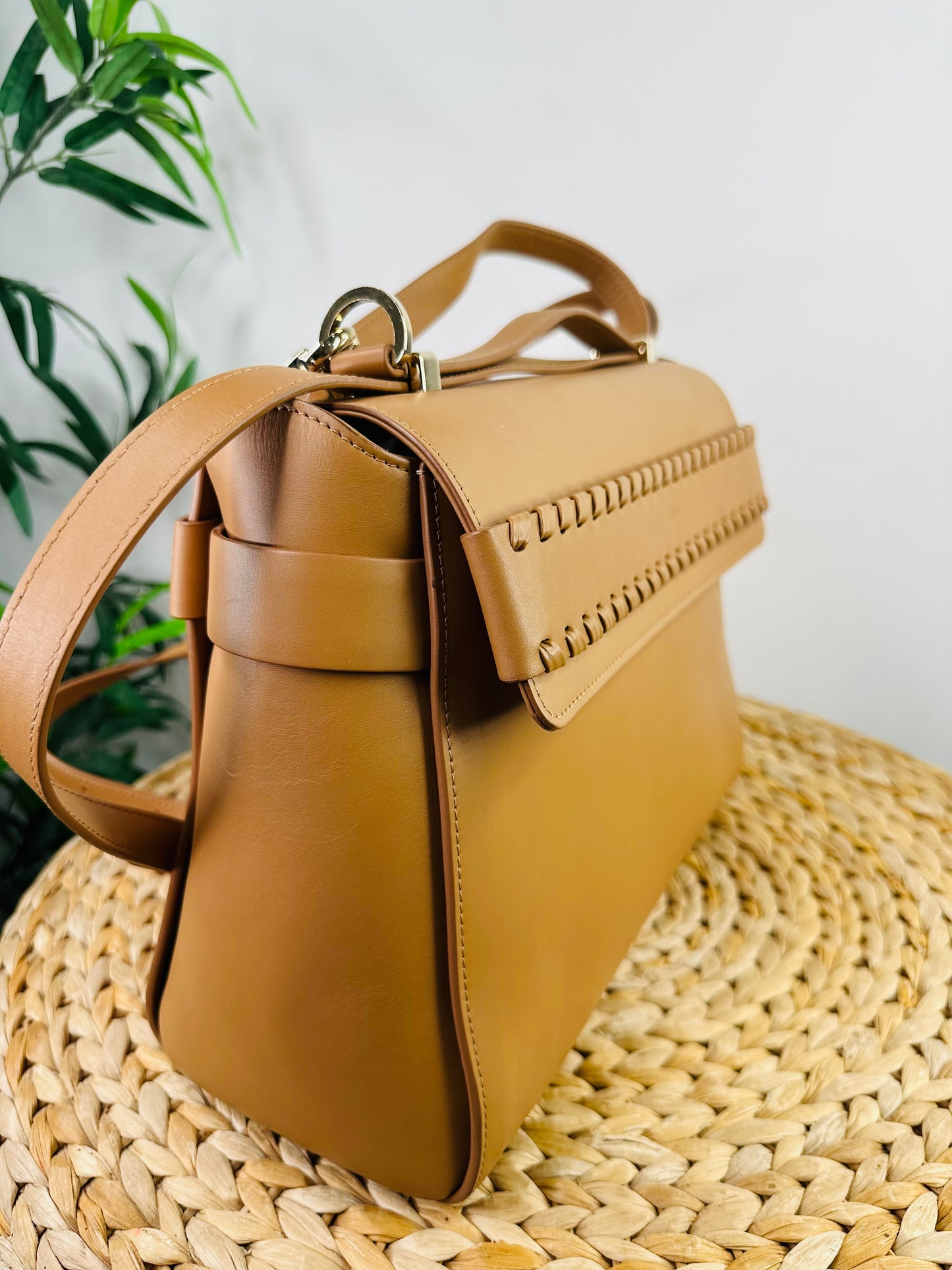 Nacha Leather Crossbody Bag